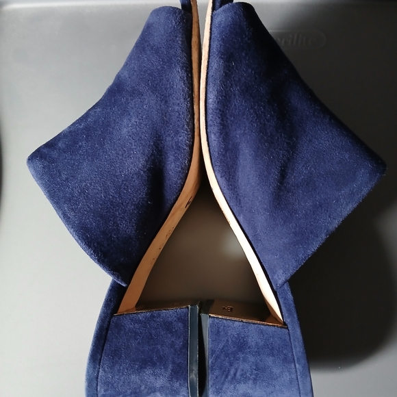 Tory Burch blue velvet block heel peep toe shoes size 7.5 - Picture 11 of 15